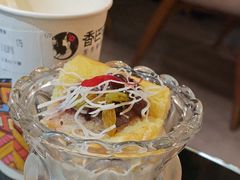 -桥边小楼·手工云南菜·古城观景小楼