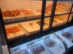 -哈尔滨小酒馆·鲜肉现穿自助烧烤(康新花园店)