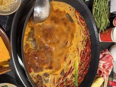 -四小区火锅·巷子里的重庆火锅(花照壁店)