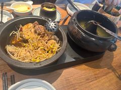 -云海肴·汽锅鸡·云南菜(天山百盛优客店)