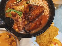 番茄汤底鸡翼出前一丁-华嫂冰室(尖沙咀店)