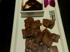 -HIHE Bistro·Oyster Bar(华熙live店)