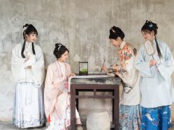 -扶摇阁旗袍|汉服造型工作室