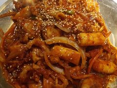 无骨鸡爪炒年糕-老板娘的烤肉店(港湾广场店)