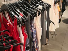 -H&M(鹏欣水游城店)