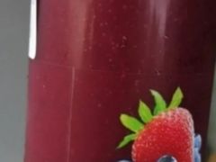 蓝莓草莓汁-瑞幸咖啡(文峰城市广场4F店)