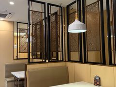 -七欣天香辣蟹火锅(闵行浦江欢乐颂店)