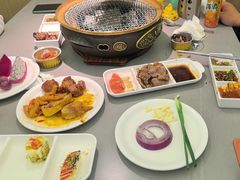 -山焱·炭火自助烤肉(周浦万达店)
