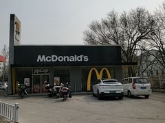 -麦当劳(滨河路DT店)