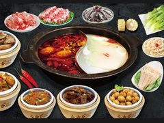 -小渝公重庆卤味火锅(临沂店)