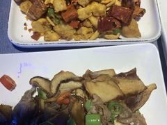 -清真·卡德尔大叔新疆主题餐厅(龙汇路店)
