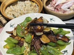 -阿山卓·野生菌火锅·纳西火塘烤肉