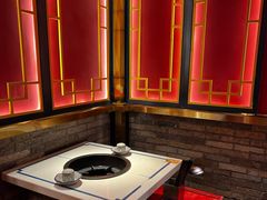 -爱你您·自家鱼塘·活水喷泉鱼火锅(八里店)