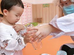 -小门牙好性格托育(北外滩中心)