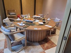 包厢-鸣记脆皮烤鱼(铁西店)