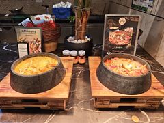 -广州万富希尔顿酒店·感趣自助餐厅·金秋蟹宴生蚝海鲜刺身