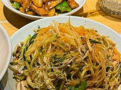 -关东小磨东北菜(上海长风大悦城店)
