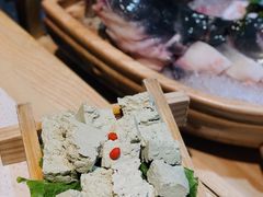 -吃城都·鱼蛙火锅(西玉龙街店)