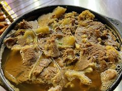 -许家黄土高坡砂锅总店