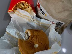 -麦当劳(红旗路店)