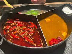 -三出山火锅(南京万象天地店)