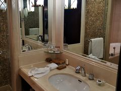 -张家港华芳金陵国际酒店