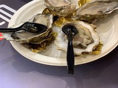 -HIHE Bistro·Oyster Bar(华熙live店)