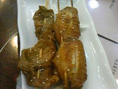 里脊肉和鸡中翅-甜蜜蜜港式茶餐厅(虹梅店)