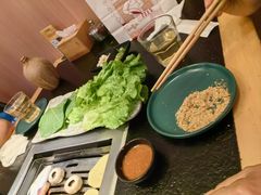 -臻牛烤肉