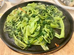 -沙龙酒家