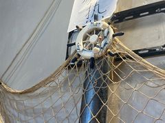 -锅老头海鲜铁锅炖