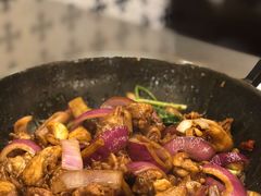 -胡须佬鸡煲四季火锅店(石厦西村直营店)