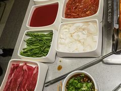 -海底捞火锅(逸仙路店)