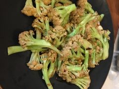 小炒有机菜花-Local泰莲庭(虹鳟鱼店)