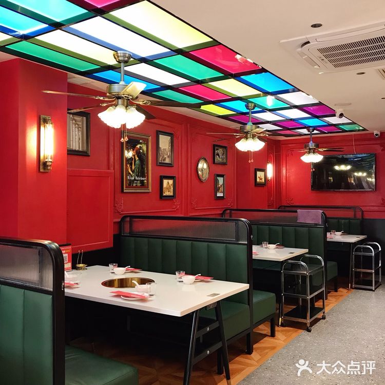 哈尔滨好吃的斑鱼火锅🐟晶莹剔透薄如蝉翼