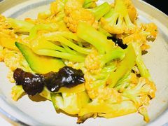 -吕氏疙瘩汤·海鲜新鲁菜(凯德mall新都心店)