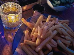 -MARU玛露音乐餐厅(大学路店)