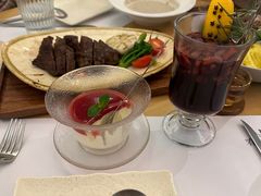 -春树下·树屋花房西餐厅(罍街AS1980店)