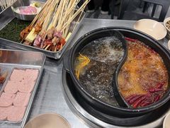 -郑记·古法黑砂锅串串(龙泉店)