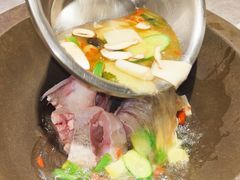 -鲜潭蒸汽石锅鱼(万象前海店)