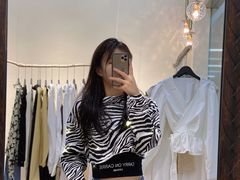 -鲁邦国际风情街(麦世达韩国精品百货店)