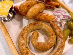 俄式烤肠大拼盘-老井俄式餐厅