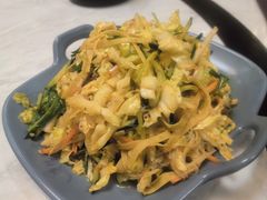 -辣盆盆麻辣小龙虾(哈尔滨总店)