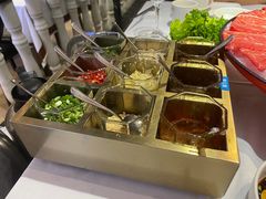 -德天肥牛海鲜火锅(城西银泰店)