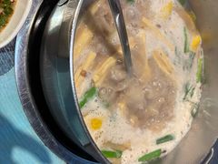 -四季喧黔味豆米火锅(万达广场店)