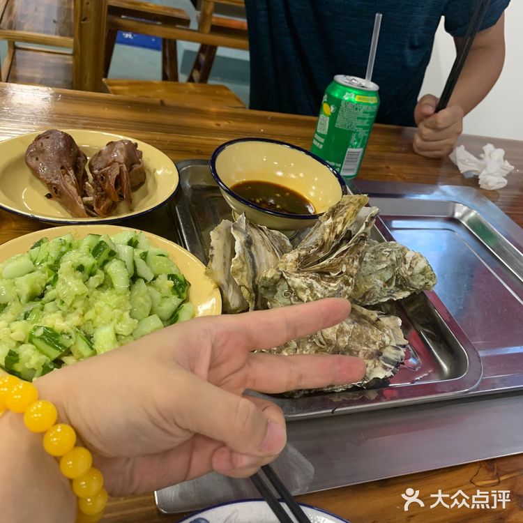 龙虾烧烤，美人佳肴