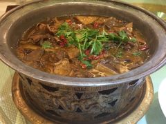 铜锅炖吊子-老浒记民俗酒楼(王府井店)