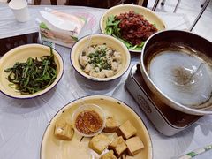 -东排食堂长沙小吃大排档(五一广场店)