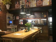 -玛格萝妮比萨屋(四平店)