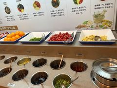 -七欣天香辣蟹火锅(闵行浦江欢乐颂店)